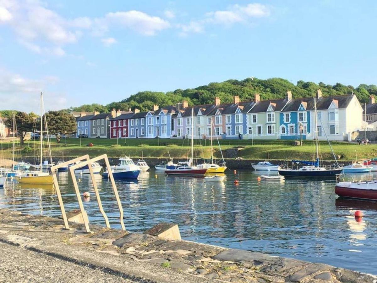 Ffyllon Fawr Villa Henfynyw Upper Bagian luar foto
